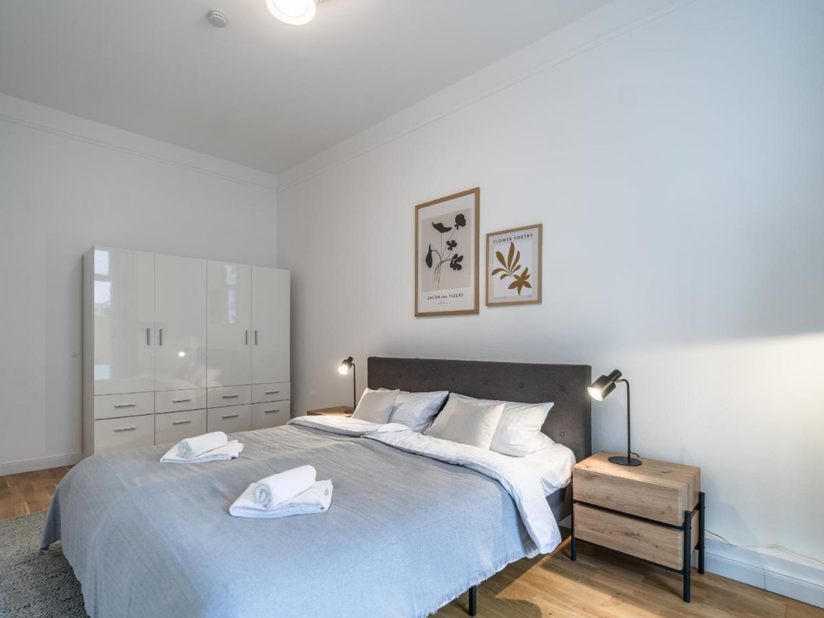 Hochwertige Altbauwohnung Im Modernen Stil In Wiesbaden - Kueche - Terrasse - Wlan - Zentral Экстерьер фото