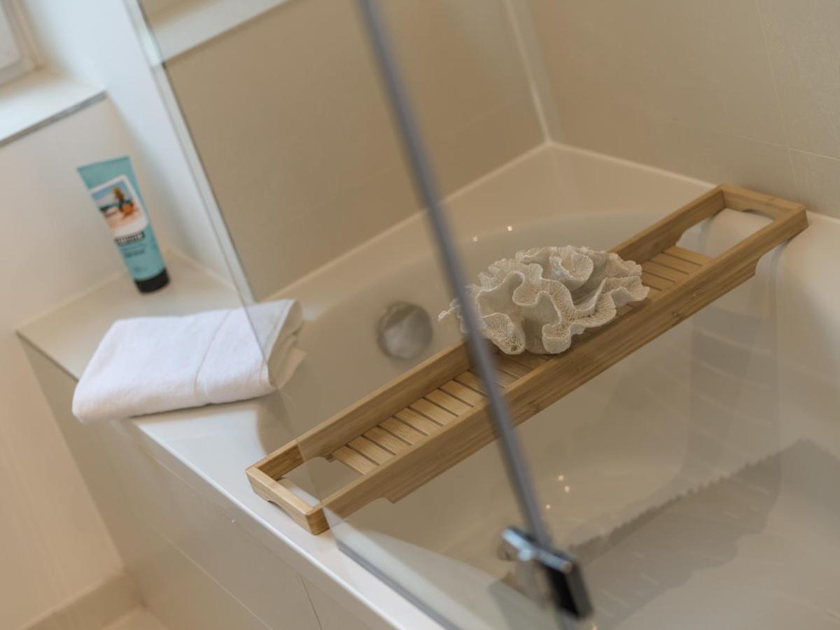 Hochwertige Altbauwohnung Im Modernen Stil In Wiesbaden - Kueche - Terrasse - Wlan - Zentral Экстерьер фото