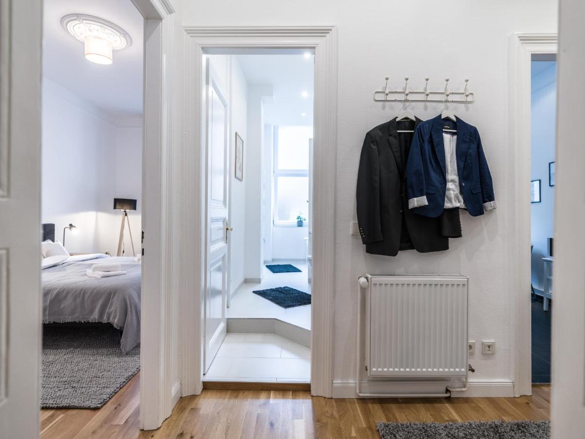 Hochwertige Altbauwohnung Im Modernen Stil In Wiesbaden - Kueche - Terrasse - Wlan - Zentral Экстерьер фото